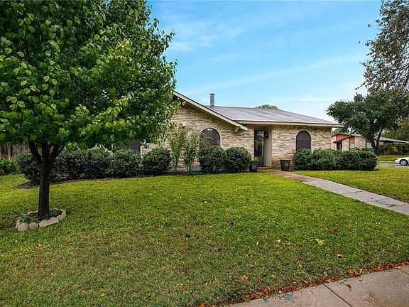2nd image of 5069 Bartlett Dr