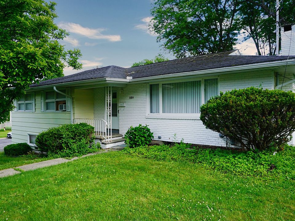 1st image of 3004 Columbia Dr