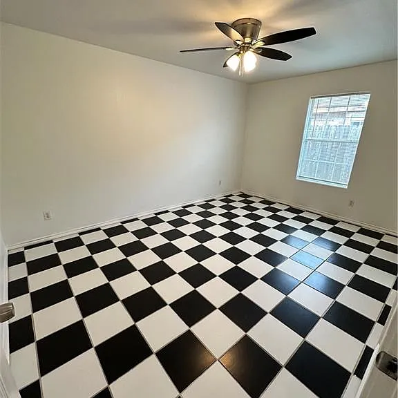 3703 W Zelma St #2 — Photo 5