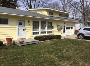 2395 Lincoln Manor Dr, Flint, MI 48507