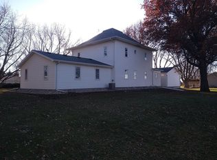 26367 Merlyn Rd, Columbus, NE 68601