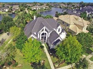 19 Saint Christopher Ct, Sugar Land, TX 77479