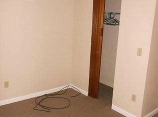 2136 Sanford St, Muskegon Heights, MI 49444