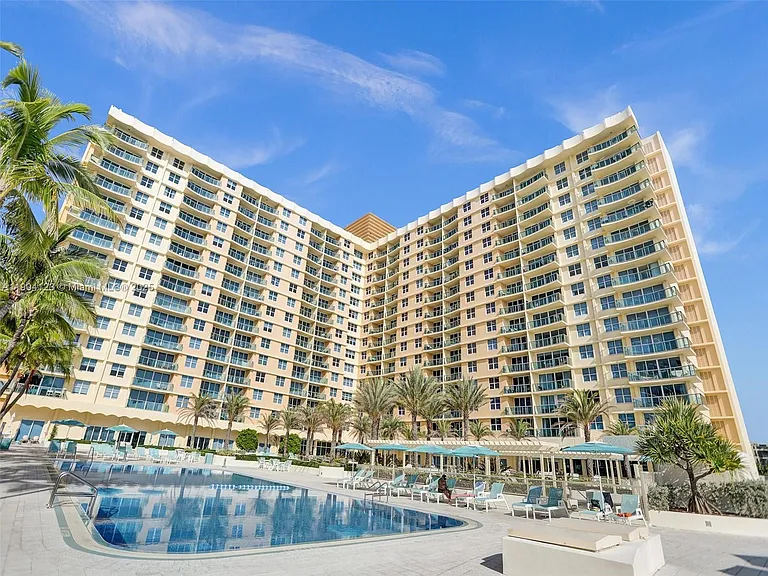 2501 S Ocean Dr #505 — Photo 19