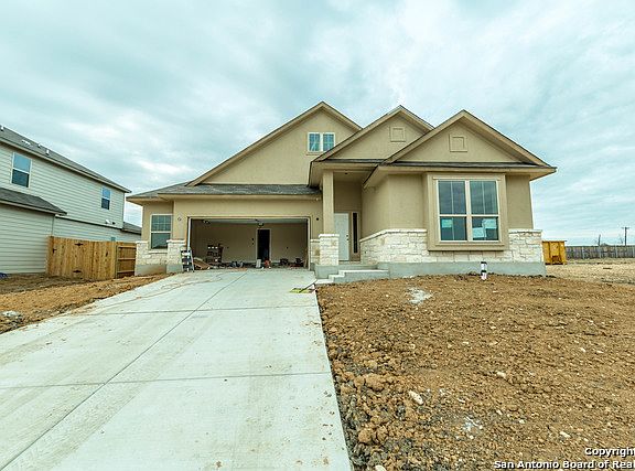 3rd image of 152 Bass Ln