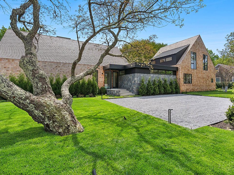 1st image of 5 Bayberry Ln