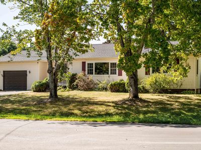 49 Perry Road, Hampden, ME, 04444