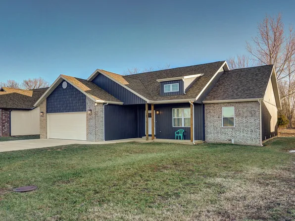 780 E Destin Lane, Bolivar, MO 65613