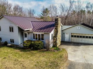 6 Coyotte Aly, Belgrade, ME 04917