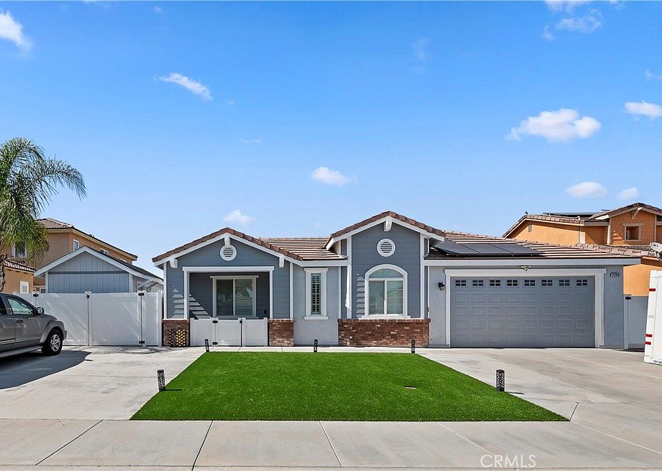 1st image of 2243 Finch Cir