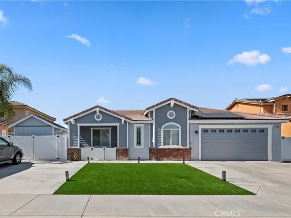 2243 Finch Cir, San Jacinto, CA 92582