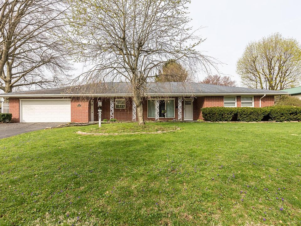 1st image of 527 Manor Dr