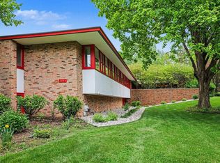 3124 Valley Dr, Midland, MI 48640