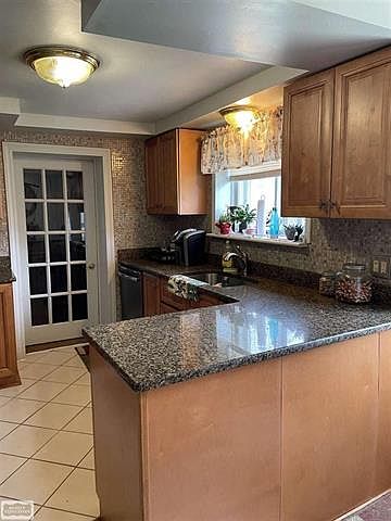 1st image of 11089 Rhode Dr