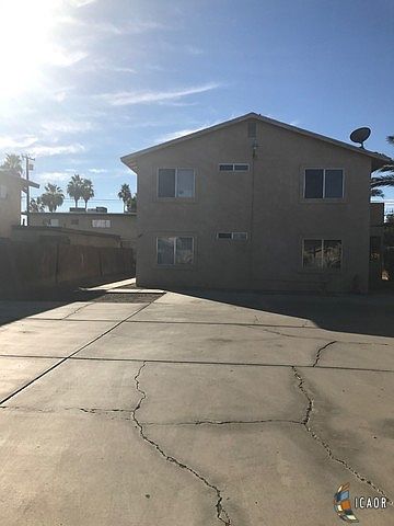 1st image of 615 W Olive Ave
