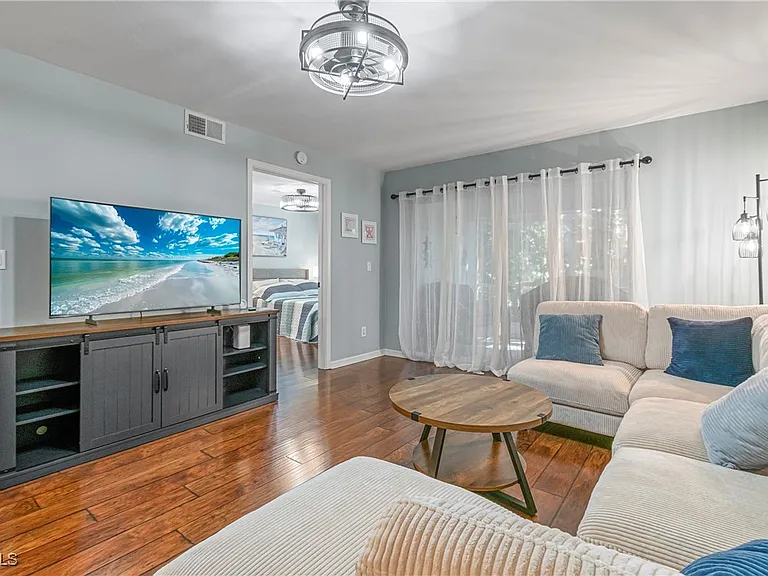 28280 Pine Haven Way #91 — Photo 6