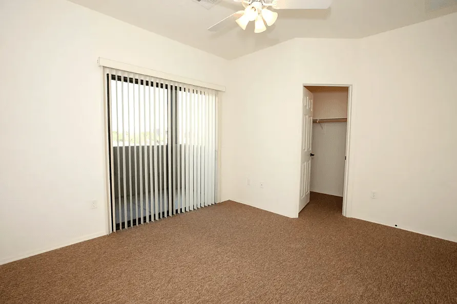 Bell Mirage Estates — Photo 4