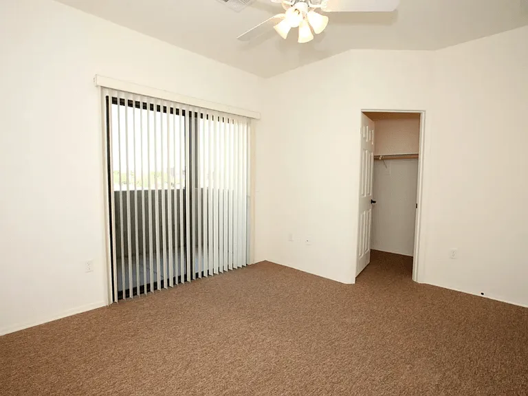 Bell Mirage Estates — Photo 4