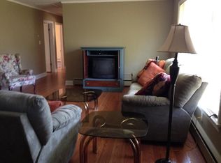 483 Ewingville Rd, Ewing, NJ 08638