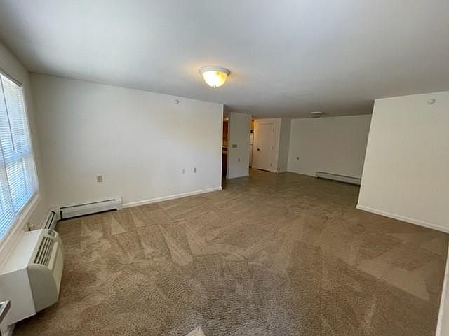Spacious living room