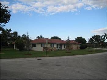 1st image of 8688 NW 27th St