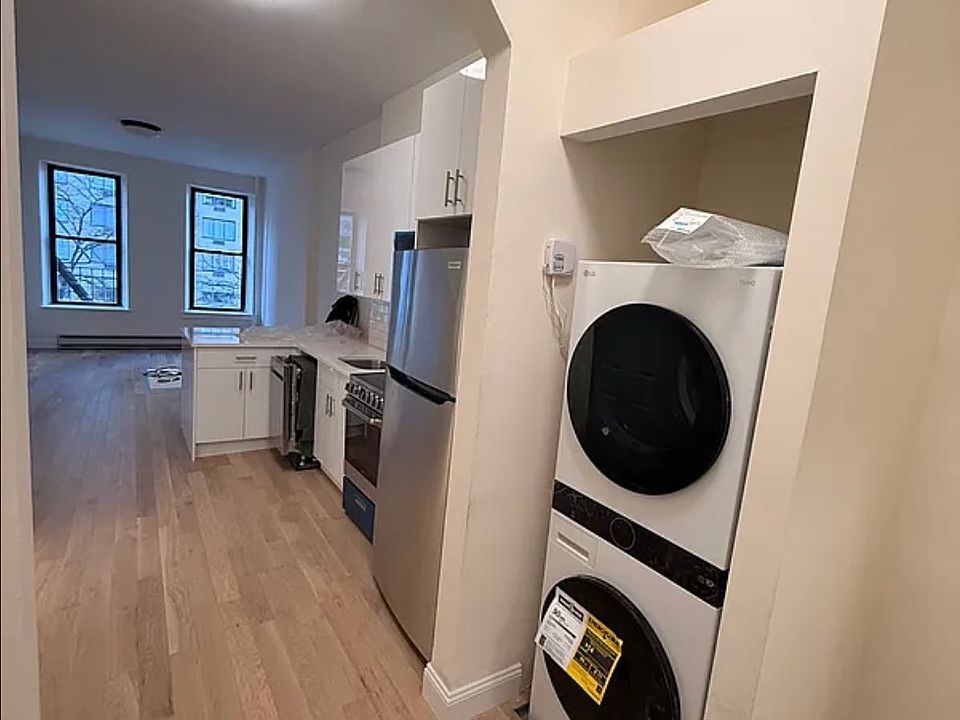 1st image of 478 3rd Ave APT 3B