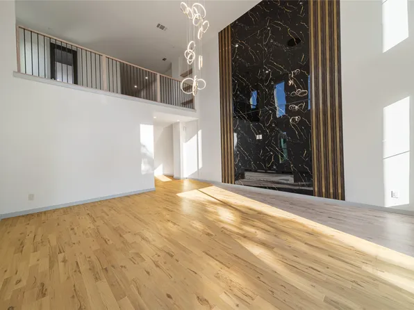 906 S Ewing Ave, Dallas, TX 75203