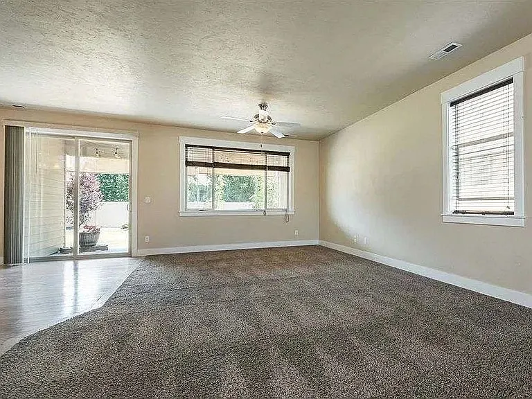 5515 W Durning Dr — Photo 3