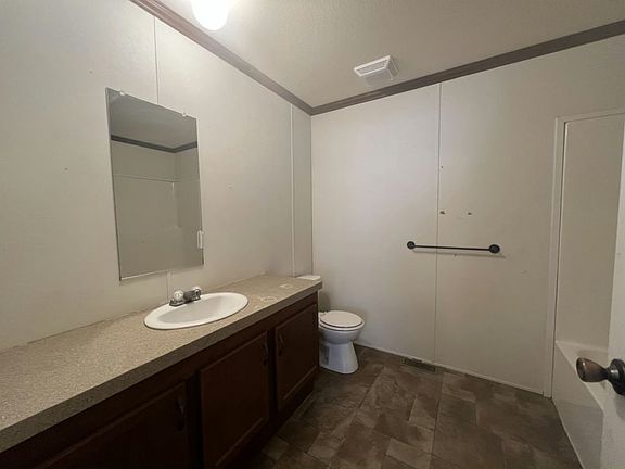 3rd image of 12571 Garland Ave #Kvj7dk