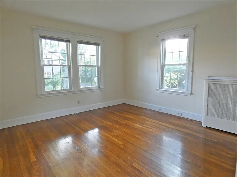 59-61 Athelstane Rd #59 — Photo 10