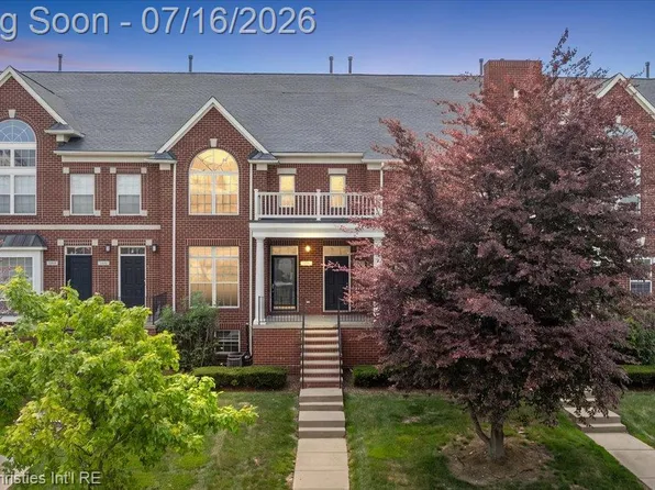 1422 Raliegh Pl, Troy, MI 48084