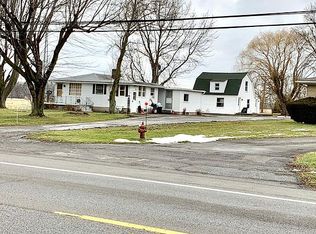 6419 Ridge Rd, Lockport, NY 14094