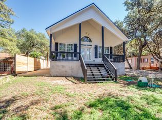 1020 Pebble Beach Dr NW, Lakehills, TX 78063