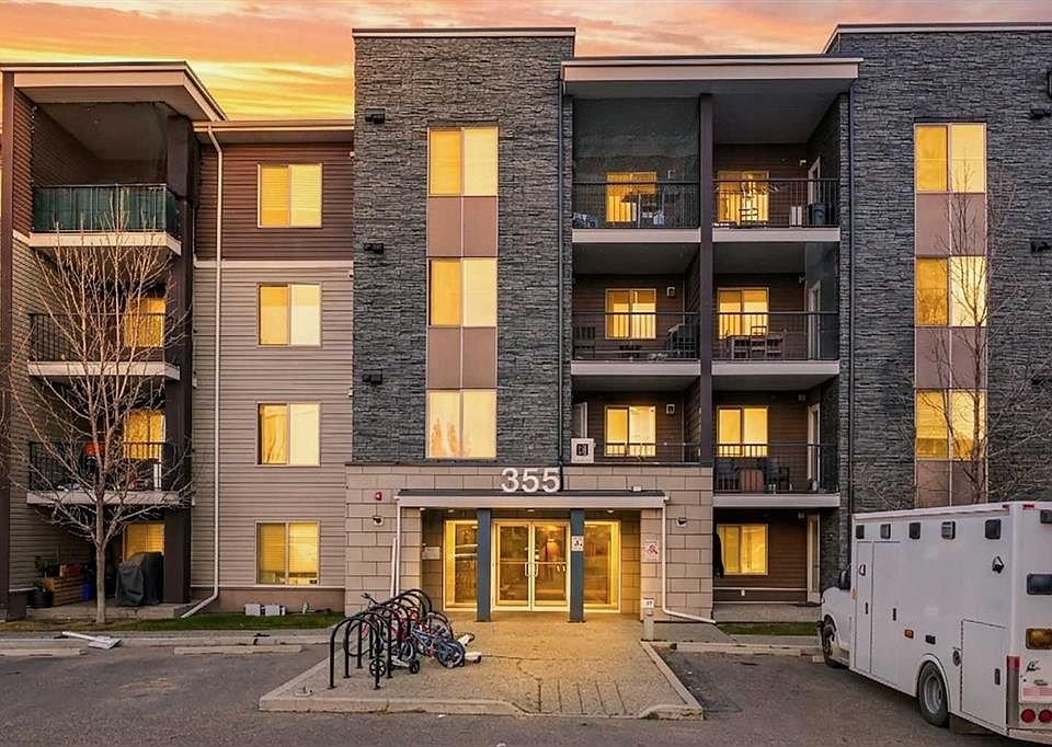 1st image of 355 W Taralake Way NE #427