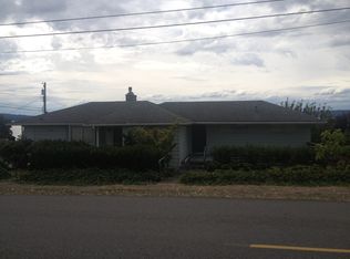 17981 Brittany Dr SW, Seattle, WA 98166