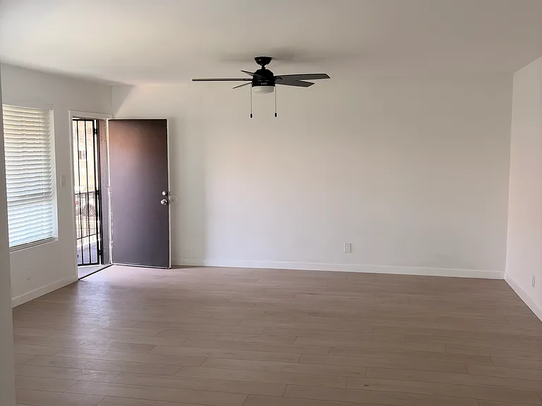7119 Mountain View Ave #J — Photo 14