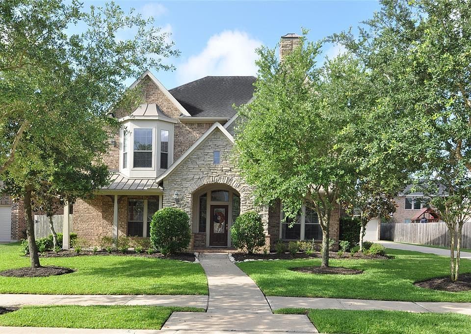 1st image of 8614 Doves Yard