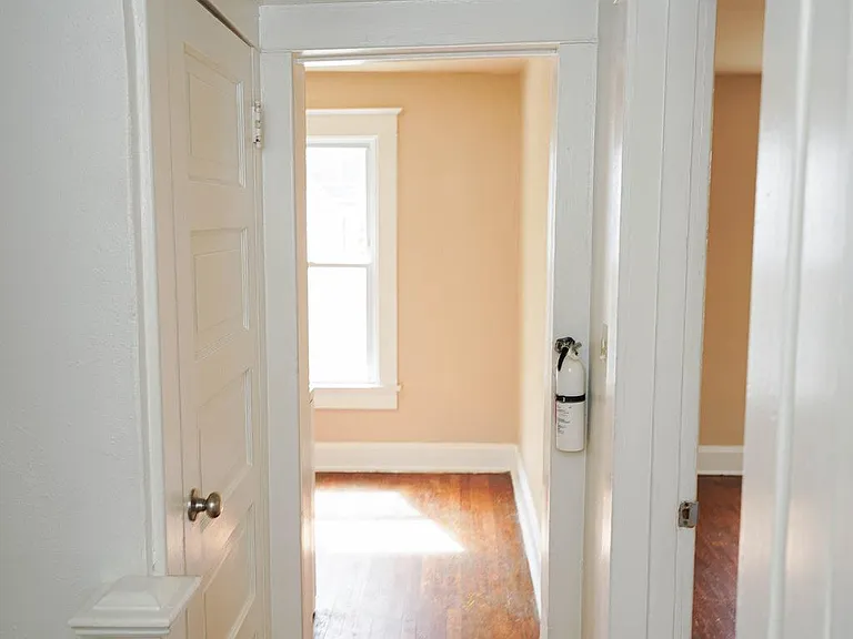 235 Newton St #4 — Photo 5