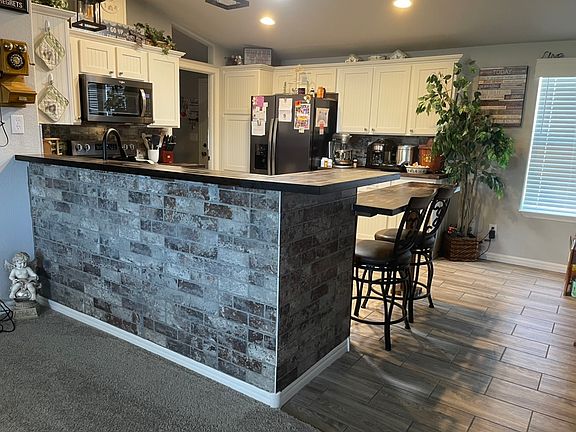 5th image of 86635 E Baywood St #1