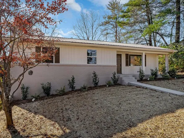 137 Paris St, Cookeville, TN 38501