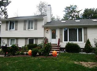 200 W Hegel Ave, Edison, NJ 08820