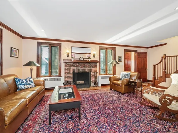 79 Tobey Rd, Belmont, MA 02478