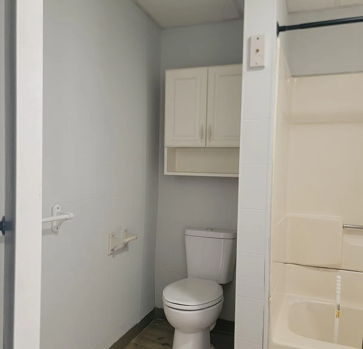2 bed, 1.0 bath, 1168 sqft, $1,300 — Photo 4
