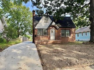 1519 30th St, Des Moines, IA 50311