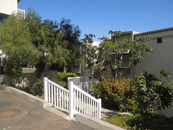 3rd image of 3995 Crown Point Dr Unit 38