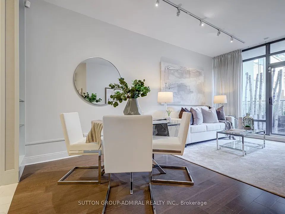 21 Scollard St #104
