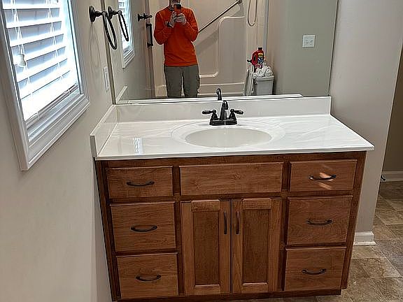 5th image of 639 Woodside-walk Trl