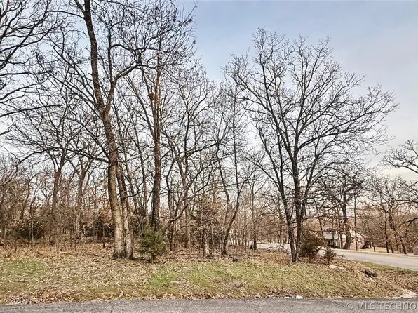 16884 N Winslow Dr, Hulbert, OK 74441