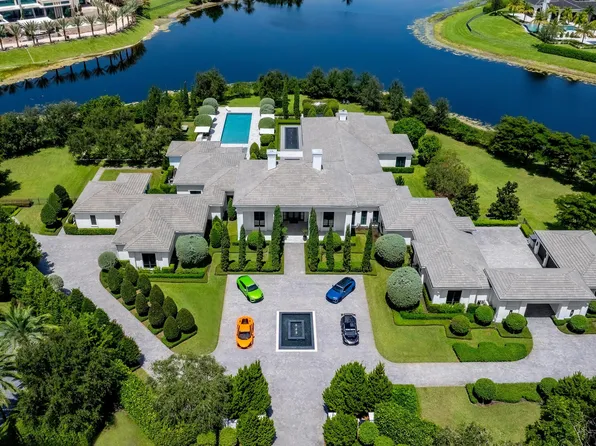 9303 Hawk Shadow Lane, Delray Beach, FL 33446