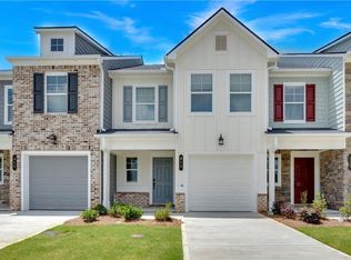 313 Rolling Green Rd, Adairsville, GA 30103